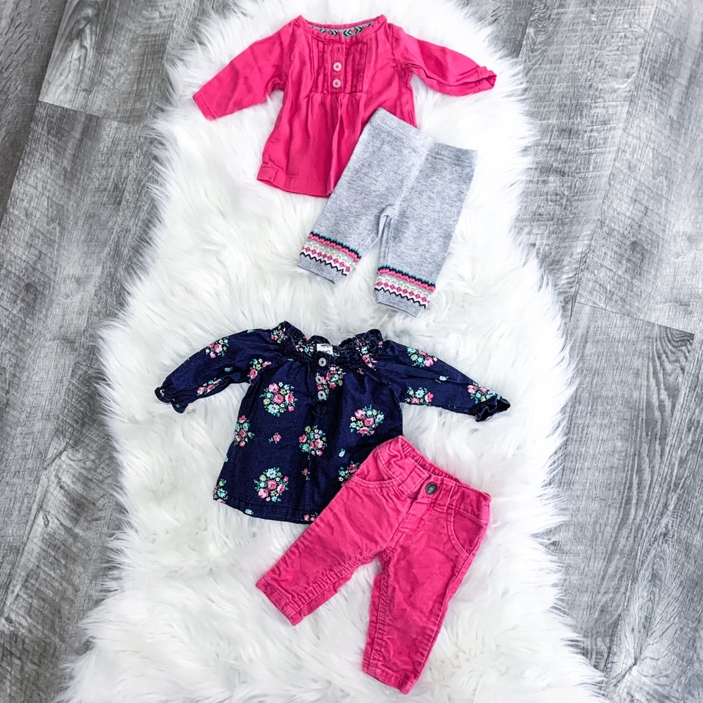 Carters newborn baby girl outfits GUC